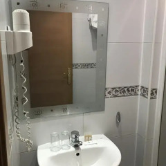 Отель Hostal San Blas Стандартный номер с различными типами кроватей фото 13