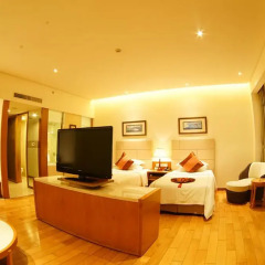 Отель Mingshen Golf & Bay Resort Sanya 4* Люкс с различными типами кроватей