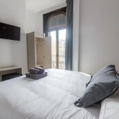 Отель Hostalin Barcelona Pg. de Gràcia 3* Стандартный номер с двуспальной кроватью фото 28