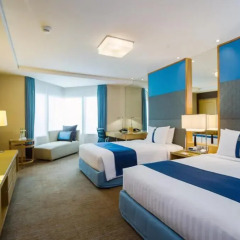Отель Holiday Inn Bangkok Silom 4* Номер Премьер с 2 отдельными кроватями фото 4