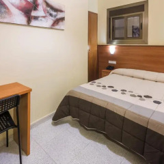 Отель Hostal Sans Стандартный номер с различными типами кроватей фото 3