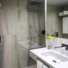 Отель Tivoli Avenida Liberdade Lisboa 5* Улучшенный номер разные типы кроватей
