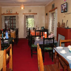 Отель Mau Springs Country Resort питание