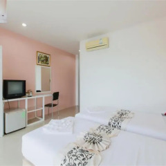 Отель Eezee Inn Guesthouse комната для гостей фото 5