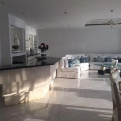 Отель Pent House Condo in Acapulco интерьер отеля