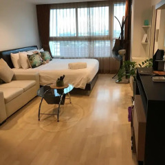 Отель The Royal Place Condominium Пхукет комната для гостей