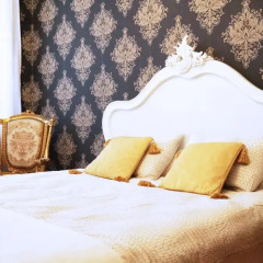Отель AAA STAY Castle Square Old Town с домашними животными