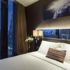 Отель The Continent Bangkok by Compass Hospitality 4* Номер категории Премиум с различными типами кроватей фото 25