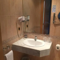 Hotel Oasis 2* Стандартный номер фото 15