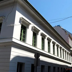 The Hive Party Hostel балкон