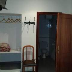 Отель Hostal Cuesta de Belén Испания, Аркос -де-ла-Фронтера - отзывы, цены и фото номеров - забронировать отель Hostal Cuesta de Belén онлайн удобства в номере