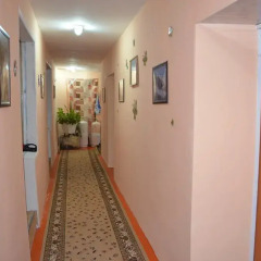 Отель Guest House on Derbisheva Кыргызстан, Каракол - отзывы, цены и фото номеров - забронировать отель Guest House on Derbisheva онлайн интерьер отеля фото 3