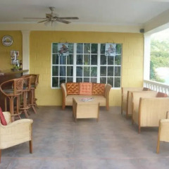 Отель Fairview Guest House гостиничный бар