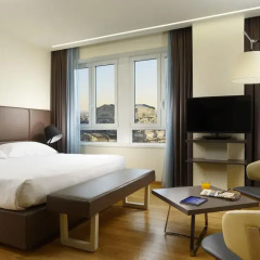 Отель UNA Hotel Century Италия, Милан - 2 отзыва об отеле, цены и фото номеров - забронировать отель UNA Hotel Century онлайн комната для гостей фото 4