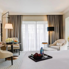 Отель Four Seasons Los Angeles at Beverly Hills 5* Улучшенный номер с различными типами кроватей фото 2
