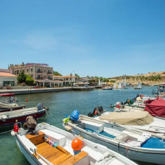 Hanedan Otel Турция, Фоча - отзывы, цены и фото номеров - забронировать отель Hanedan Otel онлайн приотельная территория