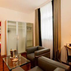 Central Plaza Hotel 4* Полулюкс фото 7