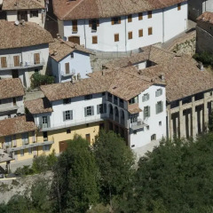 Отель Agriturismo La Terrazza sul Bosco Здание Barolo фото 2