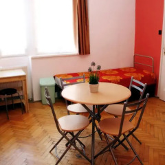 Budapest Budget Hostel Стандартный номер с различными типами кроватей (общая ванная комната) фото 19