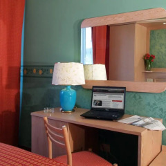 Meridiana Hotel 3* Стандартный номер с различными типами кроватей фото 2