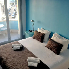 Easy Lisbon Hostel Стандартный номер с двуспальной кроватью фото 8