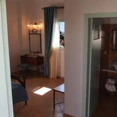 Отель Kalya Suites комната для гостей
