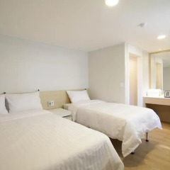 Hotel Sleepy Panda Streamwalk Seoul Jongno комната для гостей фото 5