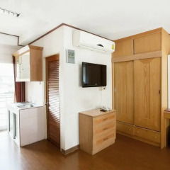Отель The Aiyapura Bangkok 3* Улучшенный номер с различными типами кроватей фото 13