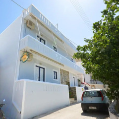 Отель Yiannis Studios парковка