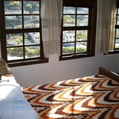 Отель Guesthouse Berat Берат комната для гостей фото 2