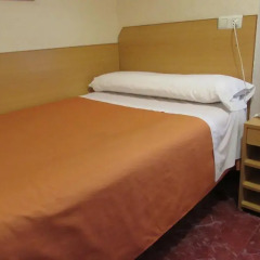 Отель Hostal Prim Мадрид комната для гостей фото 2