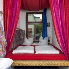 Lollis Homestay - Hostel Стандартный номер с двуспальной кроватью фото 12