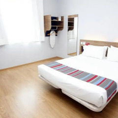 Отель Travelodge Torrelaguna 3* Стандартный номер фото 3