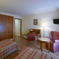 Hotel Abat Cisneros комната для гостей фото 19