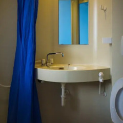 Отель Mi Yu International Youth Hostel Китай, Шанхай - отзывы, цены и фото номеров - забронировать отель Mi Yu International Youth Hostel онлайн ванная