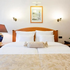 Hotel Sterling Garni 4* Номер категории Эконом с различными типами кроватей фото 2