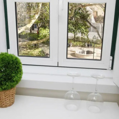 Отель Flores Guest House 4* Стандартный номер с двуспальной кроватью фото 3