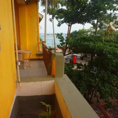 Отель Thaproban Beach House 3* Улучшенный номер фото 9