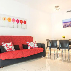 Отель Apartamentos Navas 2 Барселона комната для гостей фото 3