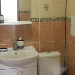 Апартаменты Apartment Tri Kita Сочи ванная фото 2