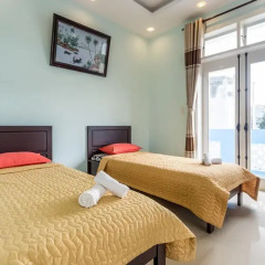 Отель Quynh Long Homestay 3* Кровать в общем номере с двухъярусной кроватью фото 9