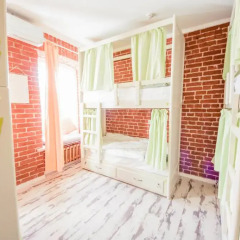 Nereus Hostel near Kremlin Кровать в женском общем номере двухъярусные кровати фото 14
