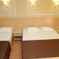 Мини-Отель У Заполярья 3* Семейный люкс разные типы кроватей фото 6