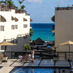 Отель Aldea Thai by Ocean Front Плая-дель-Кармен бассейн фото 2