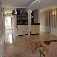 Crossway Tbilisi Hotel интерьер отеля