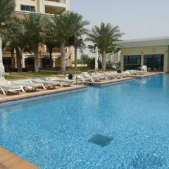 Отель Yanjoon Holiday Homes - Marina Residence бассейн фото 2