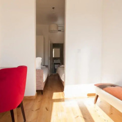 Отель Feels Like Home Rossio Prime Suites 4* Стандартный номер с 2 отдельными кроватями фото 4