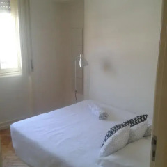 Апартаменты StayIN Oporto Musica Guest Apartment Стандартный номер двуспальная кровать (общая ванная комната) фото 32