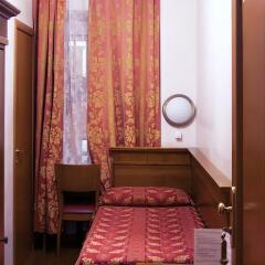 Hotel Caravaggio 3* Стандартный номер с различными типами кроватей фото 4