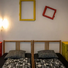 Clown and Bard Hostel Стандартный номер с двуспальной кроватью фото 4